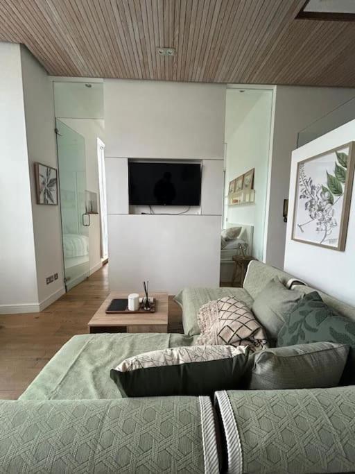 Modern 1-bedroom Flat On The Avenue * Londres